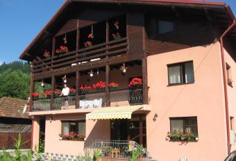 Pensiune Maria has Balcony rooms