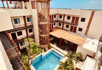 Hotel Manglar Suites has Balcony rooms
