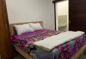 OYO 91080 Kubu D&d Guesthouse allows 18 year olds to book a room