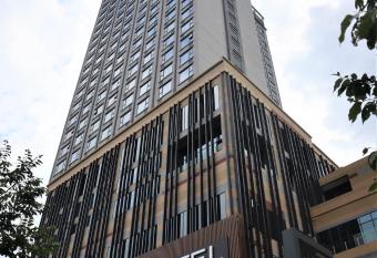 KSL ESPLANADE HOTEL with HOT SPRING allows 18 year olds to book a room