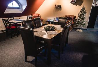 Hostel John Galt allows 18 year olds to book a room