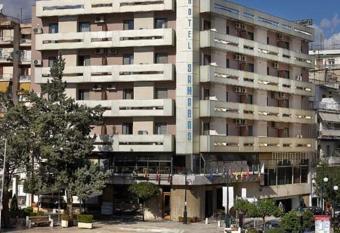 Hotel Samaras has Balcony rooms