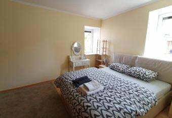 COZY CORNER allows 18 year olds to book a room