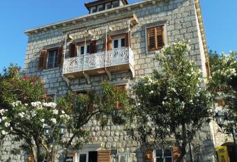 VILLA BIRIMI  A LOPUD ISLAND has Balcony rooms