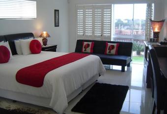 HUMERAIL BED AND BREAKFAST allows 18 year olds to book a room