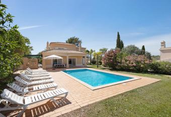 Pestana Golf Resort - Moradia 216 has Balcony rooms