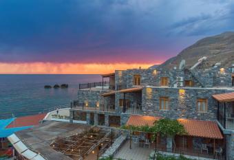 XENIA HOTEL has Balcony rooms