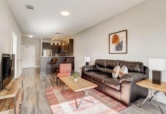 FRONTDESK Flats on 4th Apts Downtown Birmingham allows 18 year olds to book a room