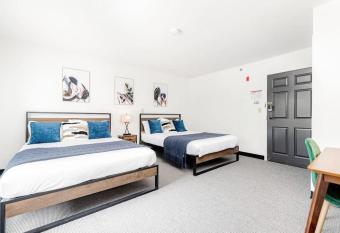 CozySuites CWE 2 queen bed suite has Balcony rooms