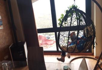 APARTAMENTO FAMILIAR Sierra DELUXE allows 18 year olds to book a room