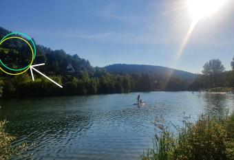 Haus L  we - Komplettes Ferienhaus am Badesee has Balcony rooms