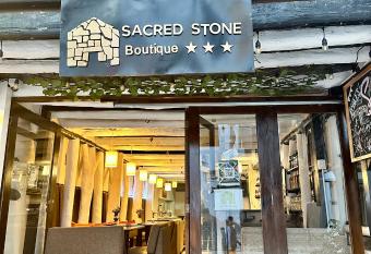 SACRED STONE Boutique Hotel allows 18 year olds to book a room