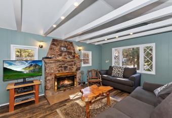 065 - Applewood has Balcony rooms