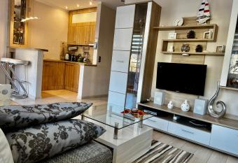 SWEET APP AM SEE has Balcony rooms