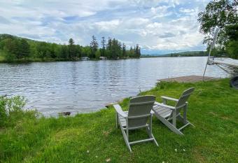Amazing lakefront home in the White Mountains with game room, theater has Balcony rooms