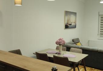 Apartman Neda has Balcony rooms