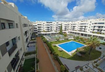 Magn  fico apartamento en El Pto de Sta Mar  a, aire acc, piscina, zona ni  os y padel has Balcony rooms