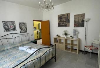 Alloggio Flaminia con parcheggio di propriet  ! has Balcony rooms