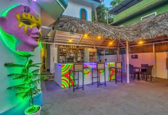 Candolim Boutique House allows 18 year olds to book a room