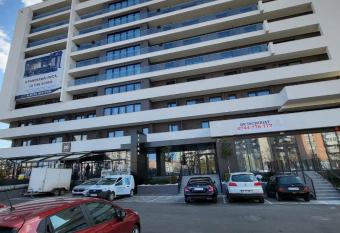 SPAre-Time - Exclusive and Unique Apartment! 18+ allows 18 year olds to book a room