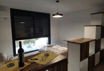 Alquiler temporario Rosario allows 18 year olds to book a room