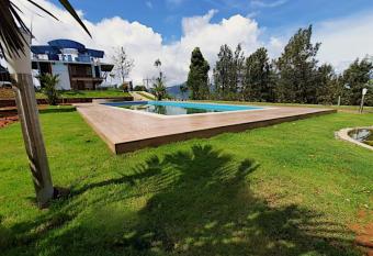 SaffronStays Cholamala has Balcony rooms