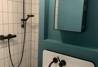 Triftbach - View over Zermatt has Balcony rooms