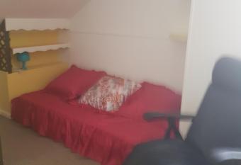 La Villa du Volcan has Balcony rooms