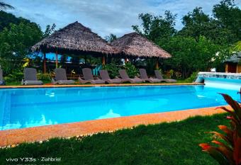 Becano Restobar and Resort has Balcony rooms