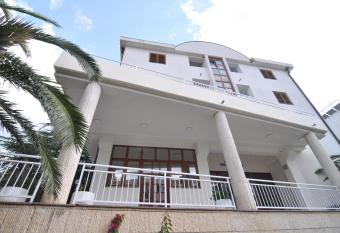 Depadans Hotela TALIA has Balcony rooms