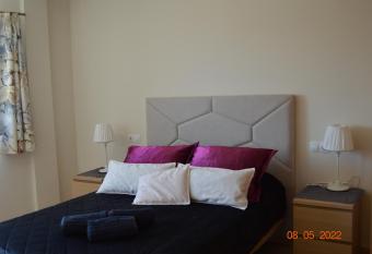 Bright, modern apartament in the heart of Arrecife allows 18 year olds to book a room
