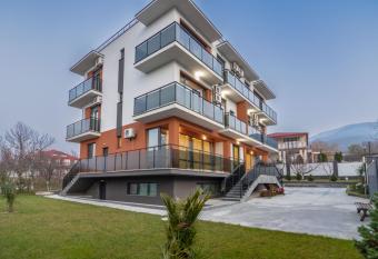 Hotel Alexandria has Balcony rooms