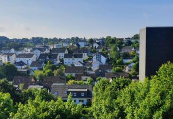 Apartment Santana 59 mit Aufzug und Balkon allows 18 year olds to book a room