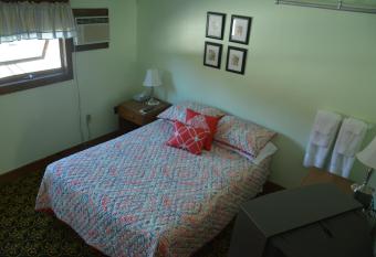 Betty Doon Motor Hotel allows 18 year olds to book a room