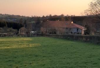 Appartement du Chat rme des Blanches Pierres has Balcony rooms