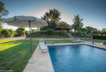 Macchie San Vincenzo - Villa Privata con Piscina e Giardino ad uso esclusivo has Smoking rooms