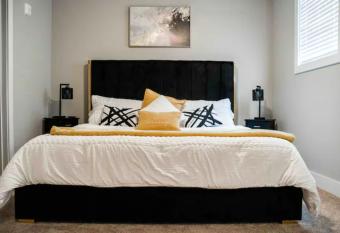 Your Luxurious Relaxing Retreat Rex Hospital has Balcony rooms