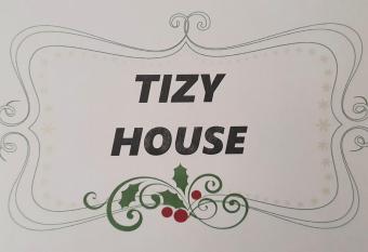TIZY HOUSE - appartamento ammobiliato IMOLA allows 18 year olds to book a room