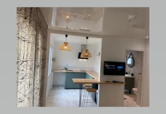 Zen House 91 has Balcony rooms