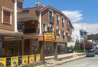 BA  KENT DUBLEXS has Balcony rooms