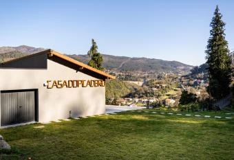 Casa da Cerca - Picadeiro 2 has Balcony rooms