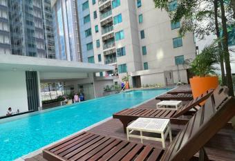 Summer Suites KLCC by Luna has Balcony rooms