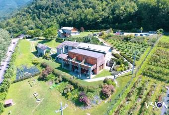 Agriturismo Ortesida has Balcony rooms