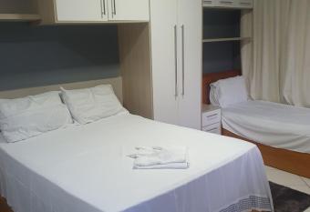 SU  TE PRAIA DE ITAPARICA has Balcony rooms