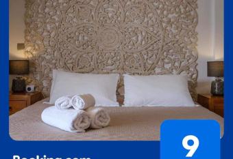 Grand Large - cosy studio has Balcony rooms