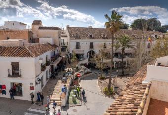 OPUNTIA Hotel Boutique has Balcony rooms