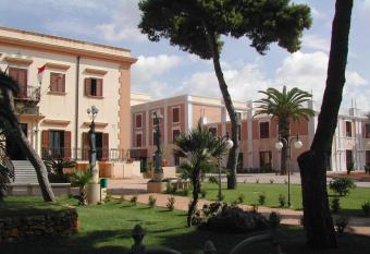 Grand Hotel Palace has Balcony rooms