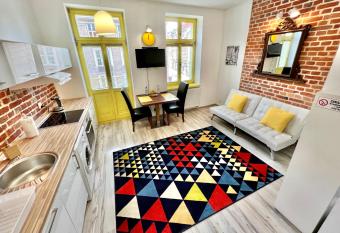 Red&Yellow Apartments Centrum has Balcony rooms