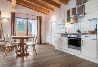 Ferienparadies Sabina Birke has Balcony rooms