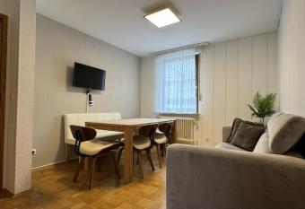 Ferienhaus M  hrle 4 allows 18 year olds to book a room